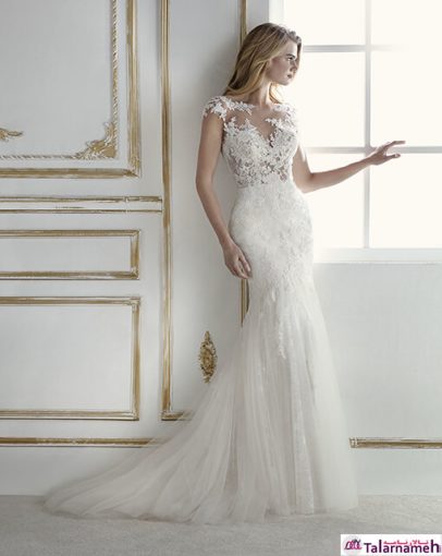 این مدل، یکی از خاصترین مدل های لباس عروس برای عروس خانم های بسیار حساس می باشد. یک لباس رویایی که به نظر بیننده مانند یک لایه پوست، بر روی بدن کشیده شده است. این لباس دارای یک دنباله می باشد که می تواند از آن جدا شود.