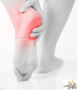 علت درد پاشنه پا چیست؟